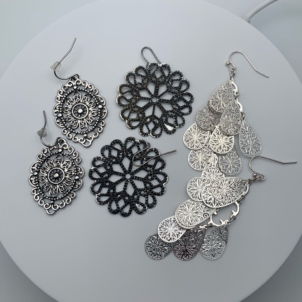 Vintage SET of 3 Pairs Artistic Metal work Earrings, in Silver tone, Unmarked